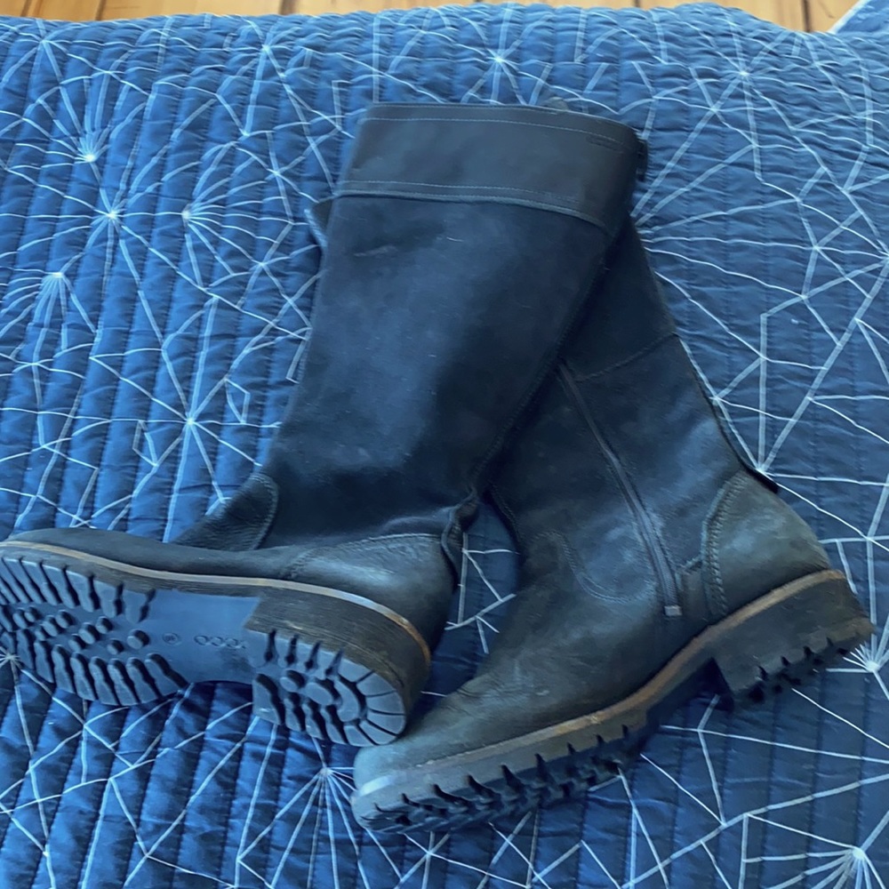 Ecco women’s black leather boots